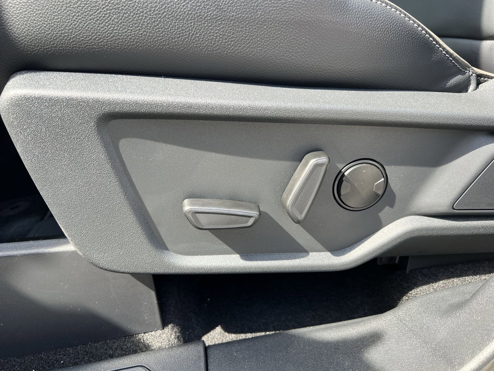 New 2026 Ford Bronco Outer Banks w/ Sasquatch Package AWD/4WD image 14