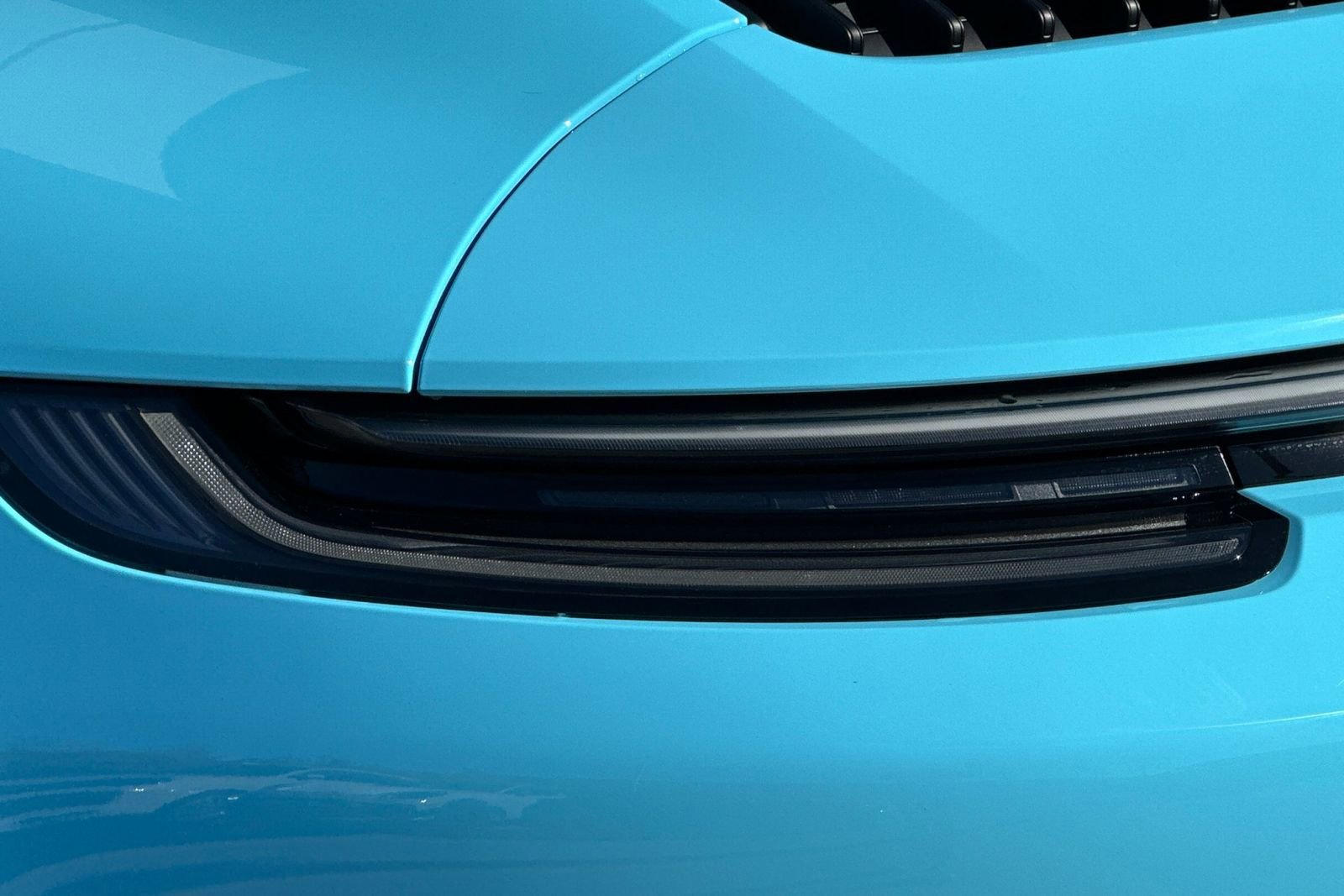 Certified 2024 Porsche 911 Carrera GTS image 37