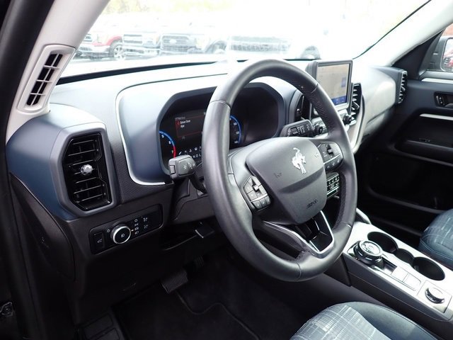 Used 2024 Ford Bronco Sport Heritage w/ Heritage Convenience Package image 15