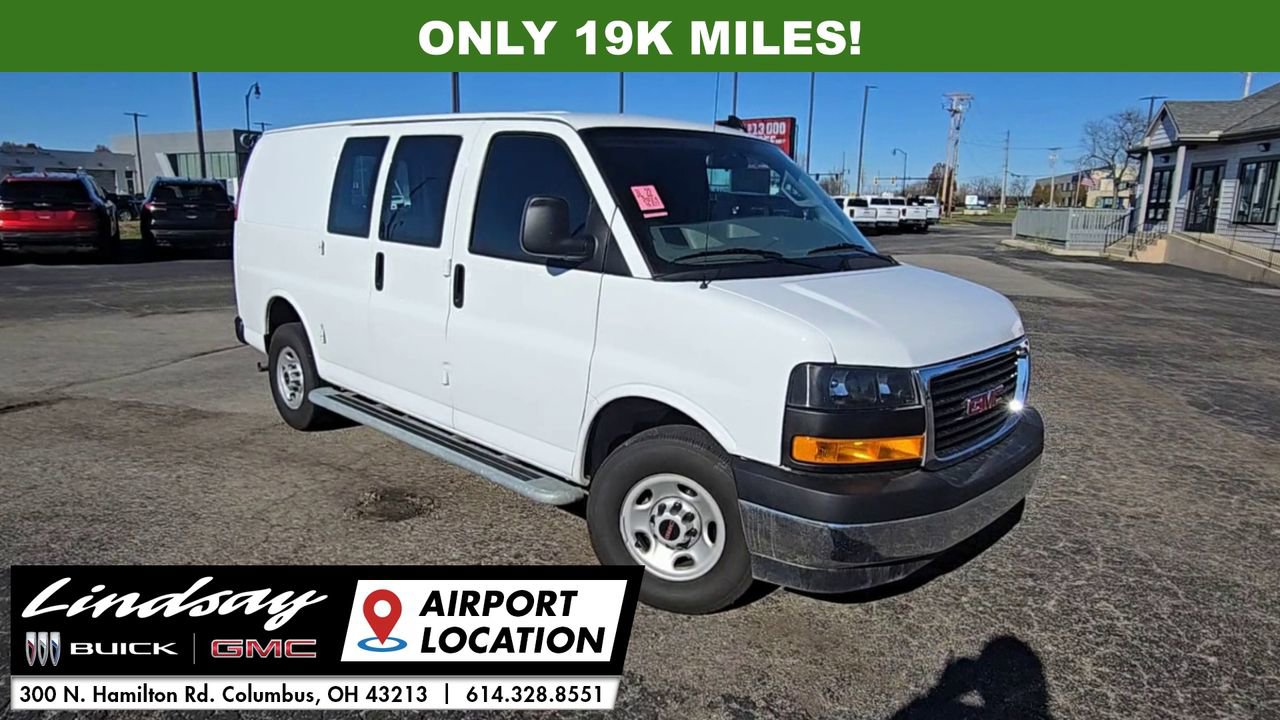 Used 2024 GMC Savana 2500 w/ Driver Convenience Package image 2