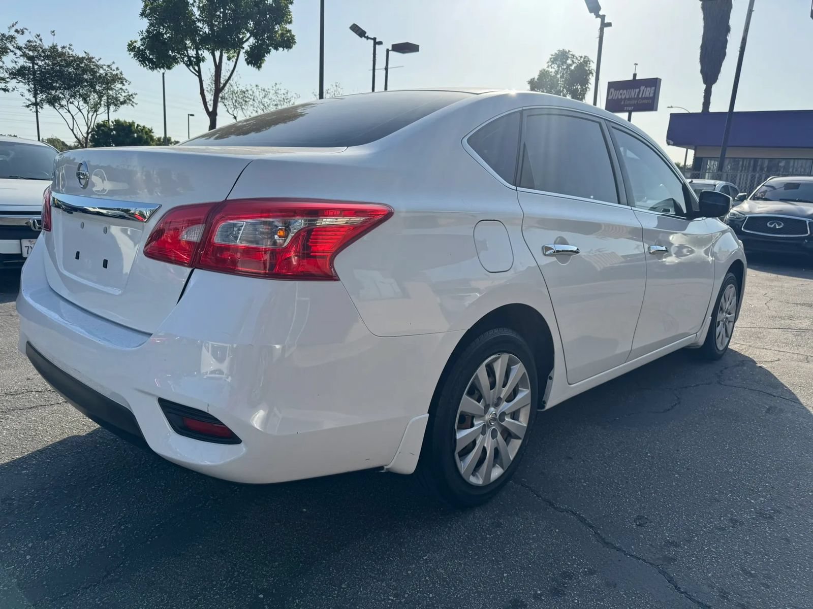 Used 2018 Nissan Sentra S FWD image 5