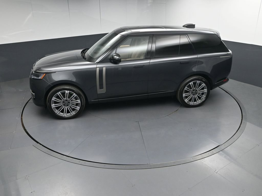 Used 2025 Land Rover Range Rover SE AWD/4WD image 31