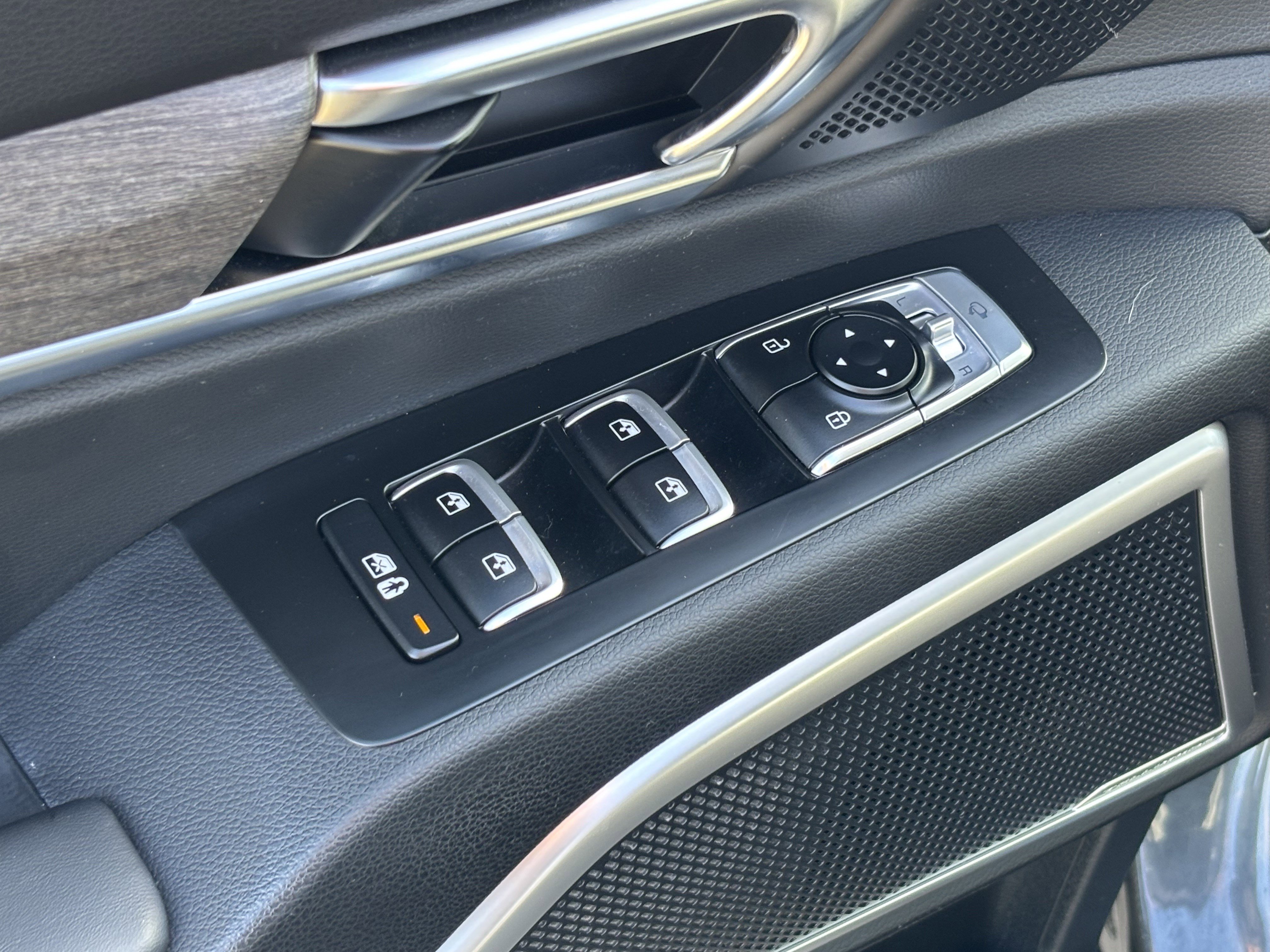 Used 2020 Kia Telluride EX w/ EX Premium Package image 15