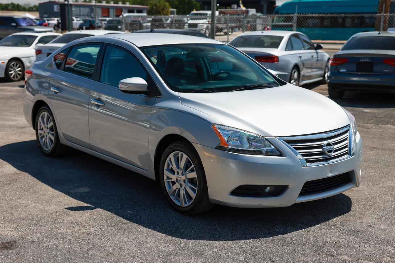 Used 2013 Nissan Sentra SL w/ Leather Pkg FWD image 15
