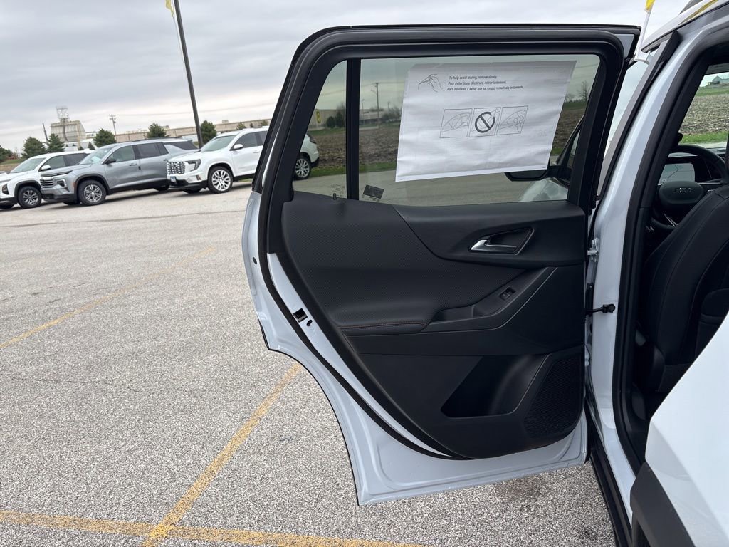 New 2026 Chevrolet Equinox RS image 23