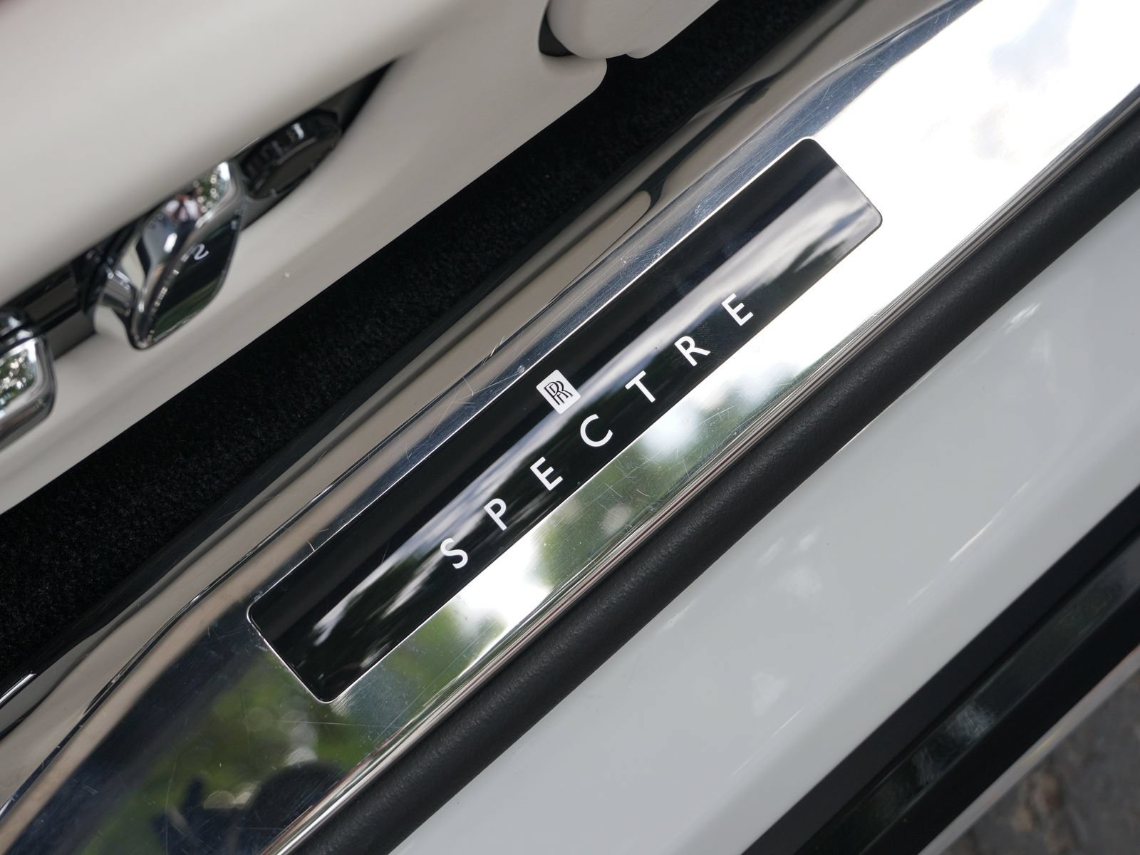 Certified 2024 Rolls-Royce Spectre w/ Spectre Launch Package AWD/4WD image 21