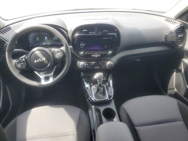 Used 2025 Kia Soul S FWD image 12