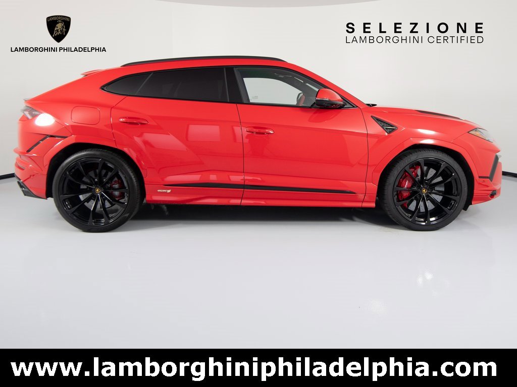 Used 2024 Lamborghini Urus S image 4