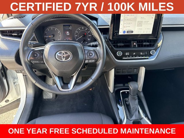 Used 2024 Toyota Corolla Cross LE FWD image 17