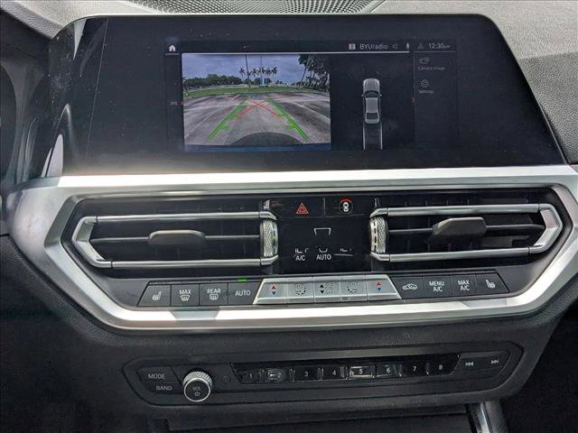 Used 2022 BMW 330i Sedan w/ Driving Assistance Package image 13