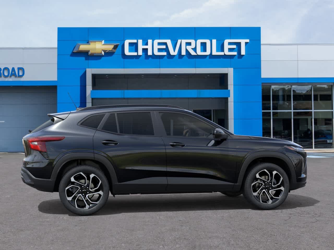New 2026 Chevrolet Trax RS w/ Driver Confidence Package FWD image 5