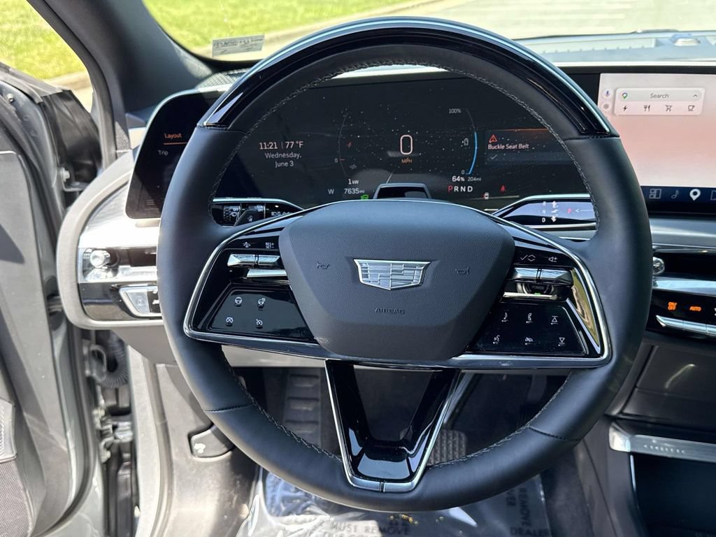 Certified 2025 Cadillac Lyriq Luxury w/ LPO, Floor Liner Package AWD/4WD image 32