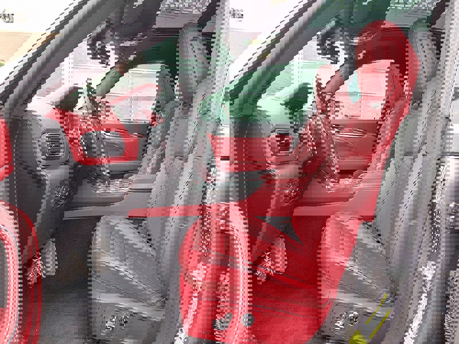 Used 2022 Maserati Levante Modena S image 13