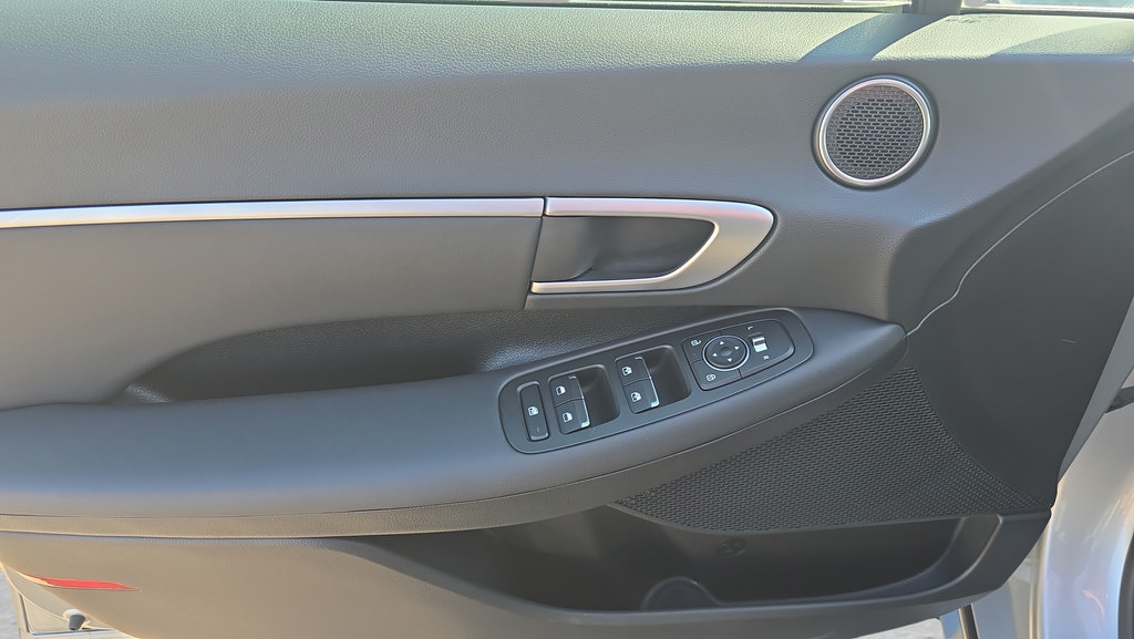 Certified 2026 Hyundai Sonata SEL FWD image 16