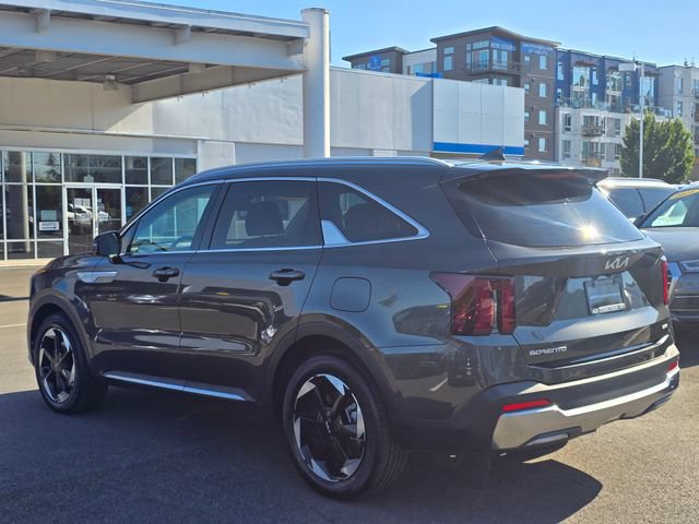 Certified 2025 Kia Sorento EX AWD/4WD image 3