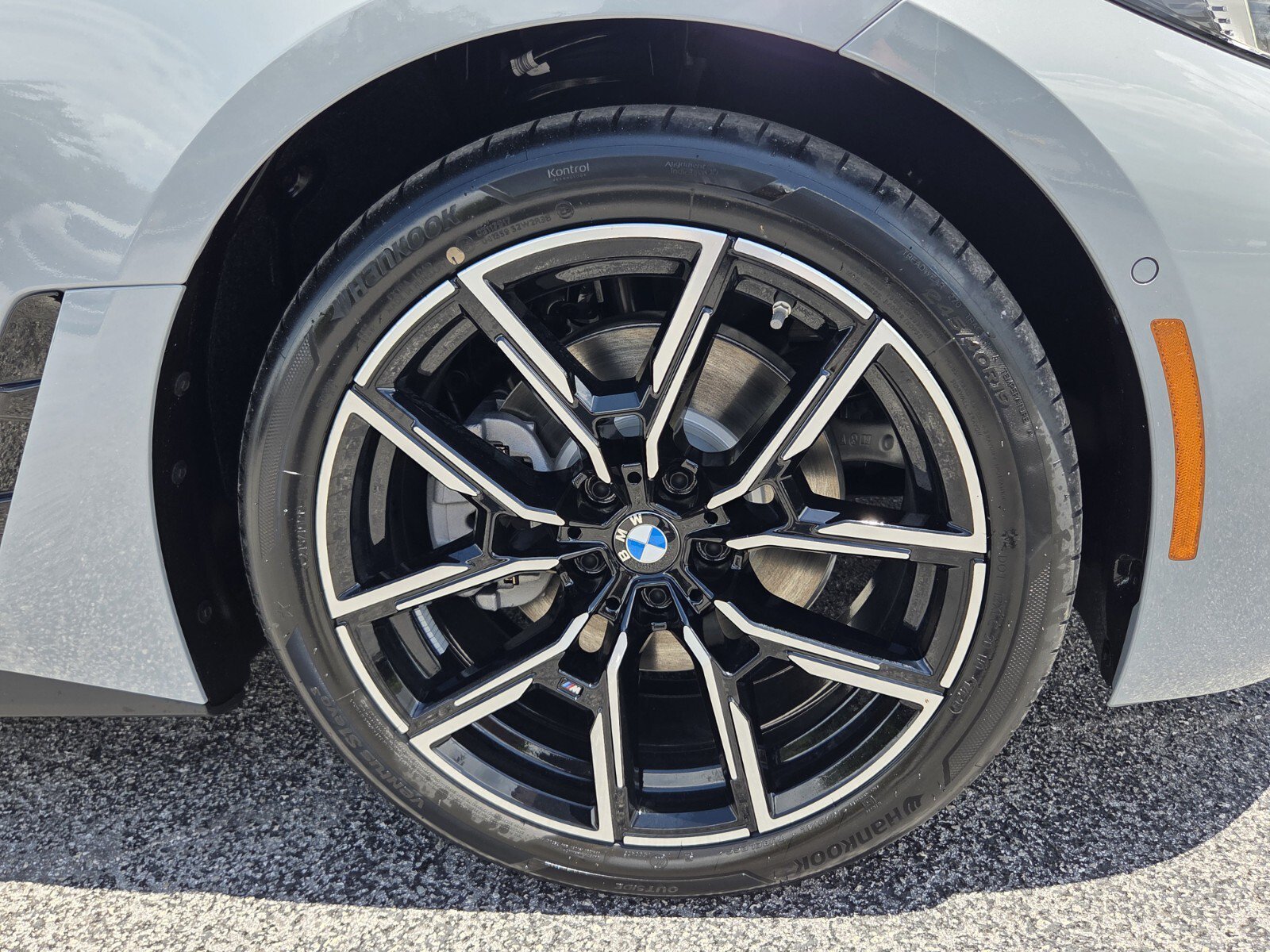 New 2026 BMW 430i w/ M Sport Package RWD image 9