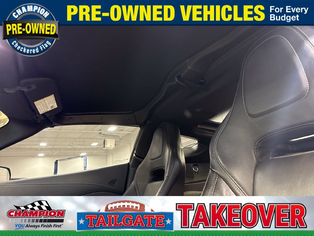 Used 2019 Chevrolet Corvette Stingray Coupe w/ 1LT RWD image 14