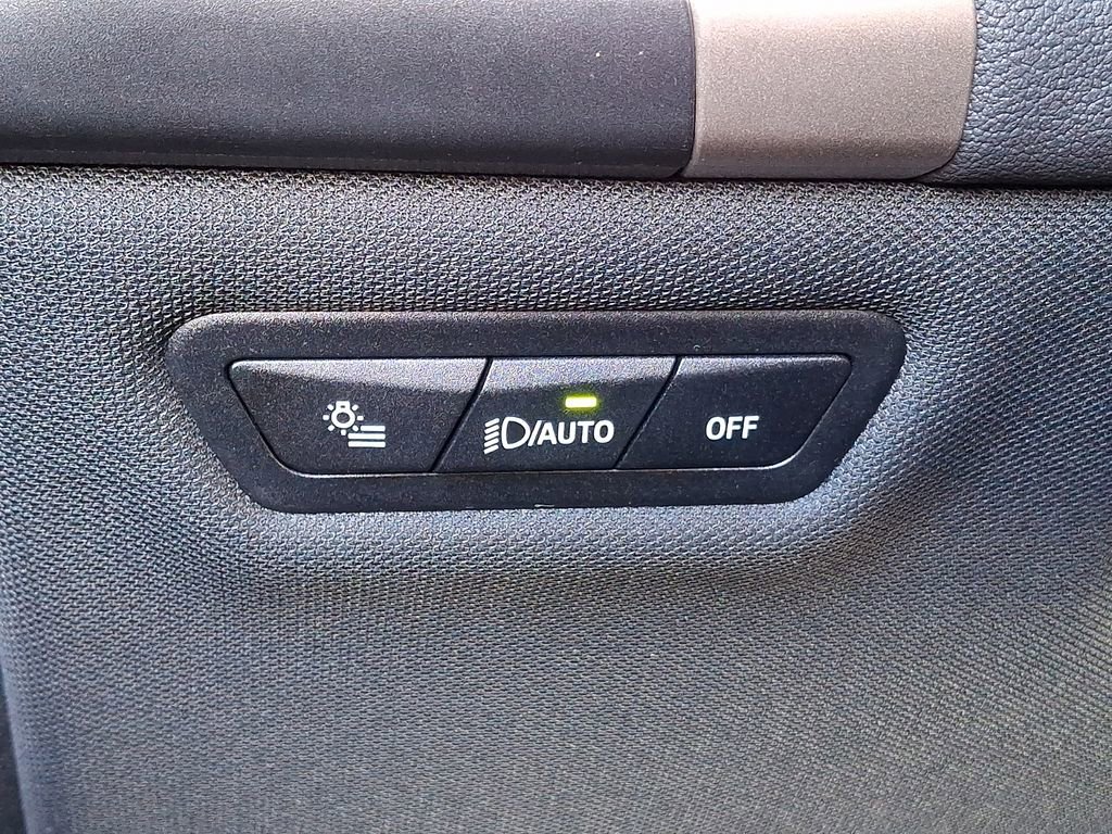Certified 2024 BMW iX xDrive50 AWD/4WD image 22