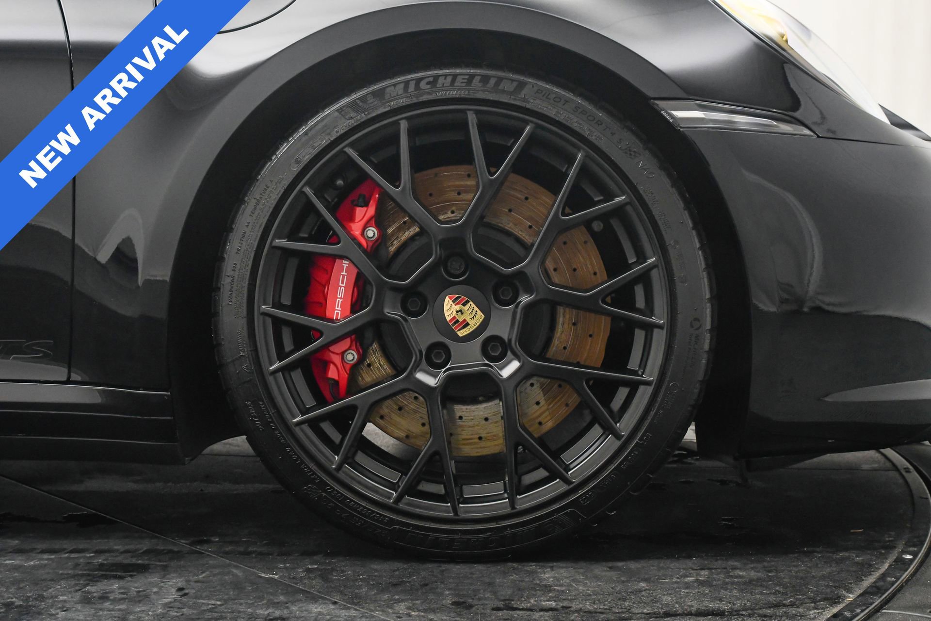 Used 2024 Porsche 911 Carrera GTS image 32