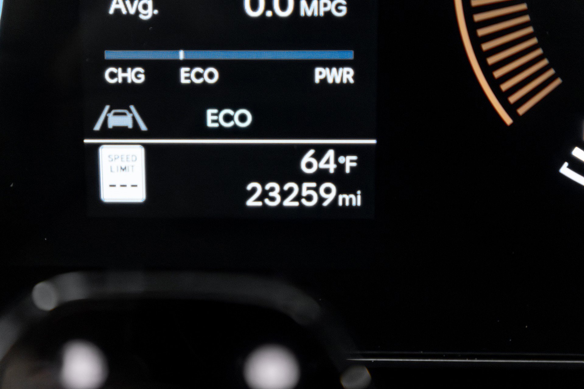 Used 2025 Hyundai Santa Fe SEL image 9