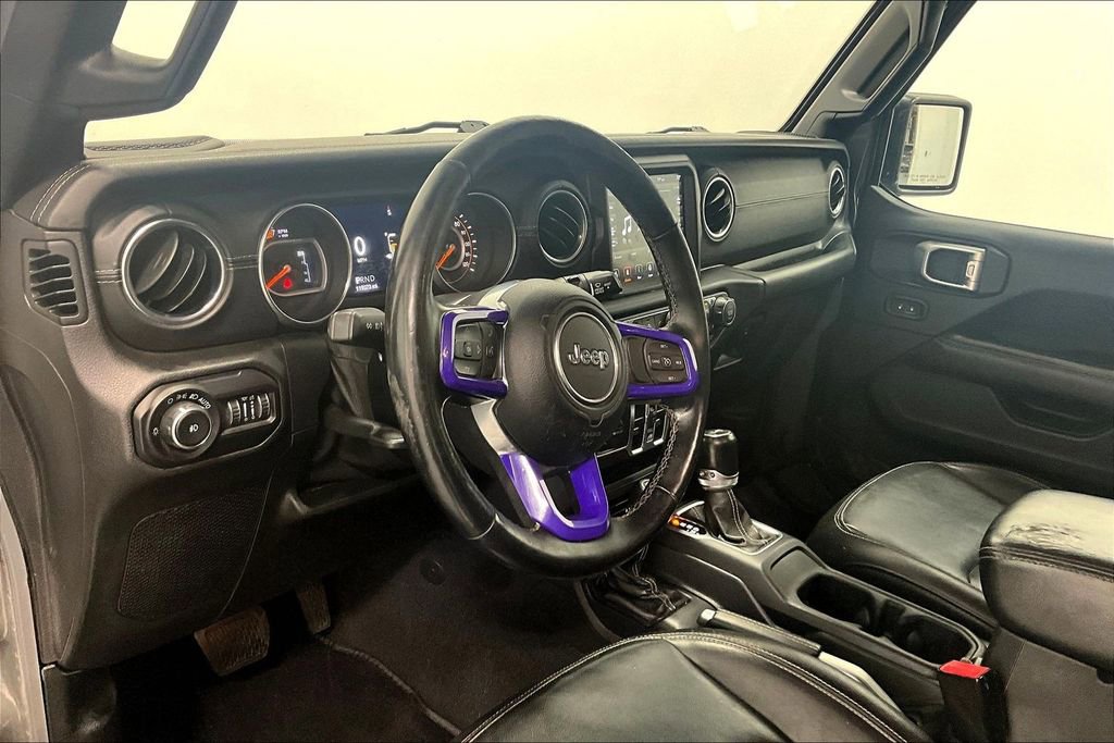 Used 2020 Jeep Wrangler Unlimited Sahara AWD/4WD image 12
