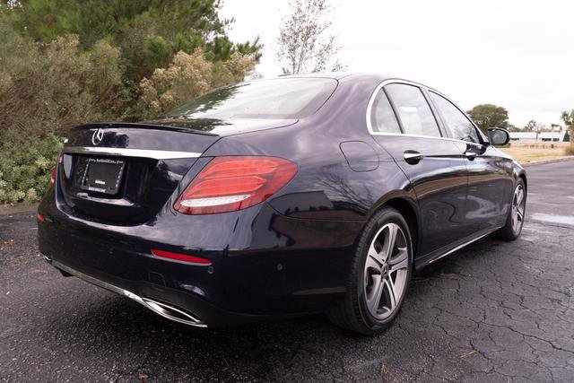 Used 2020 Mercedes-Benz E 350 Sedan image 3
