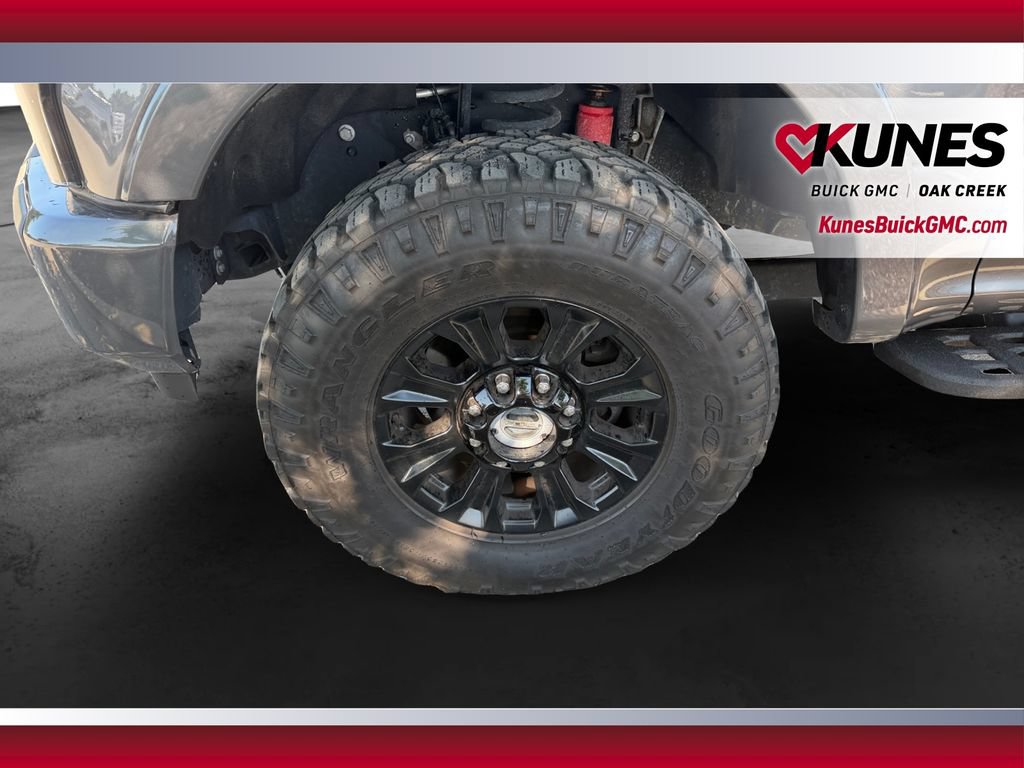 Used 2022 Ford F250 Lariat w/ Tremor Off-Road Package AWD/4WD image 12