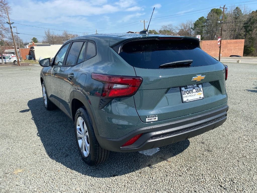 New 2026 Chevrolet Trax LS image 5