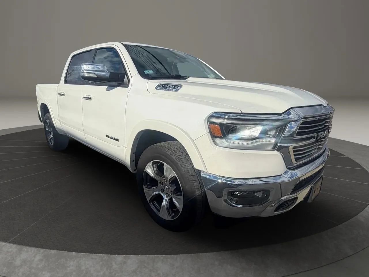 Used 2020 RAM 1500 Laramie image 3