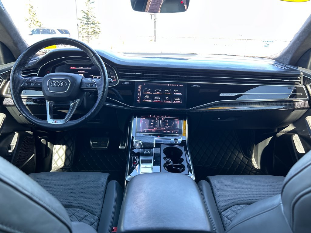 Used 2021 Audi SQ8 Prestige AWD/4WD image 6