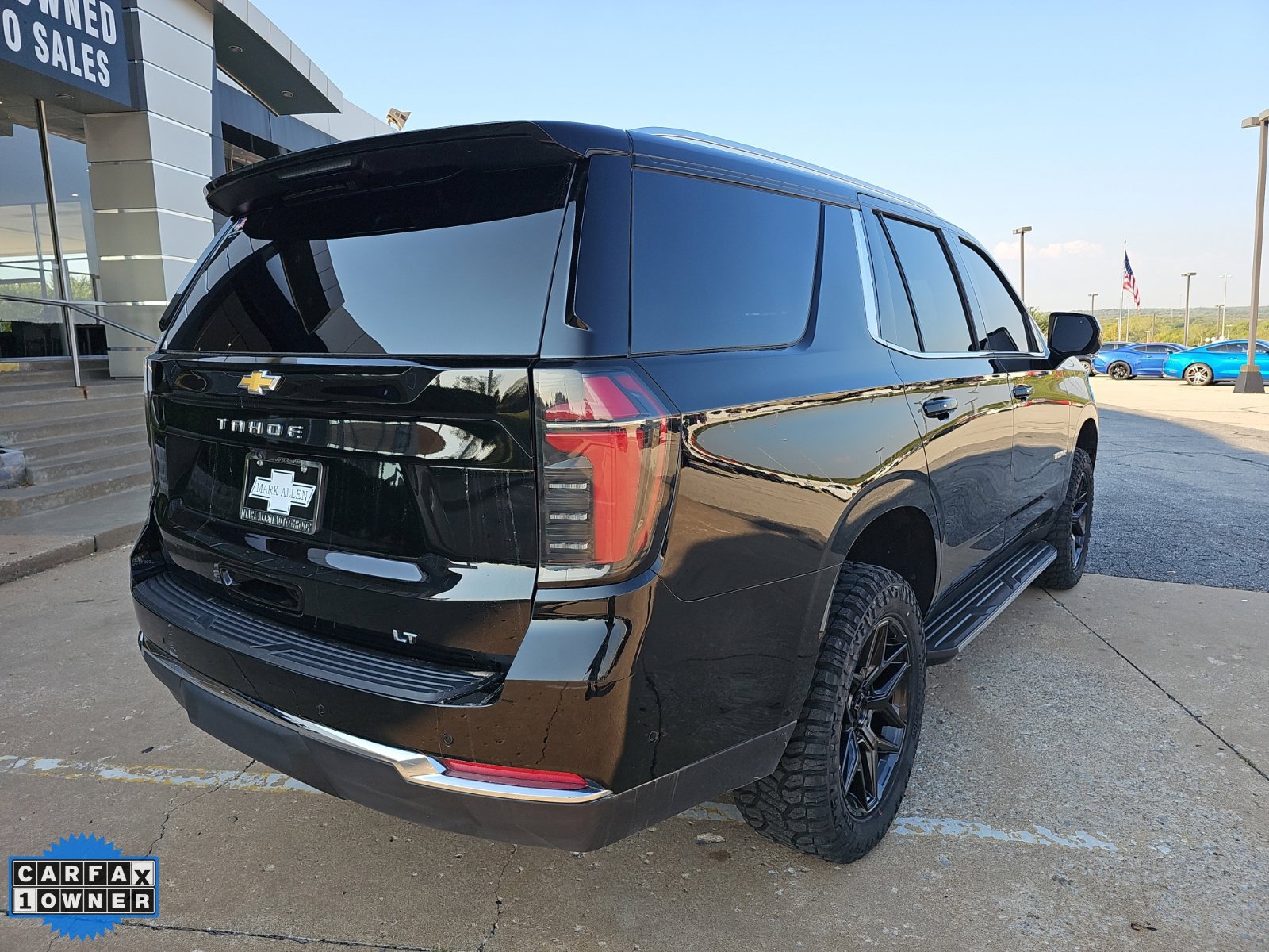 Used 2025 Chevrolet Tahoe LT AWD/4WD image 4