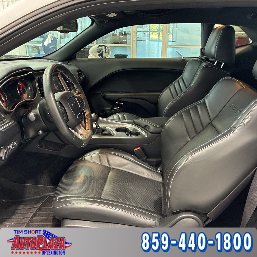Used 2019 Dodge Challenger SRT Hellcat w/ Laguna Leather Package RWD image 3
