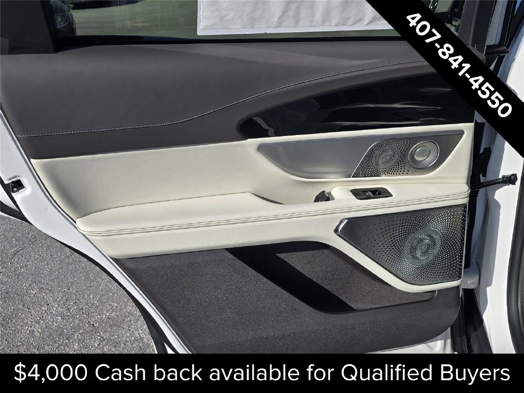 New 2026 Lincoln Nautilus Black Label AWD/4WD image 9