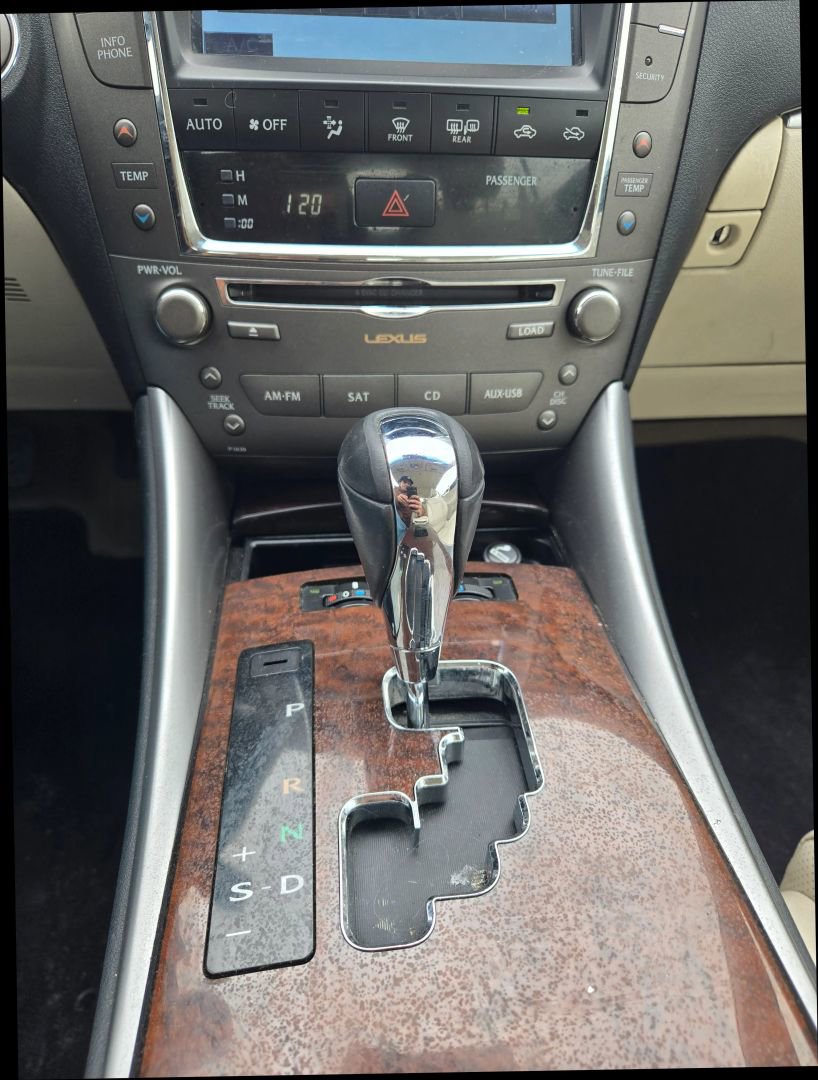 Used 2012 Lexus IS 250C image 23