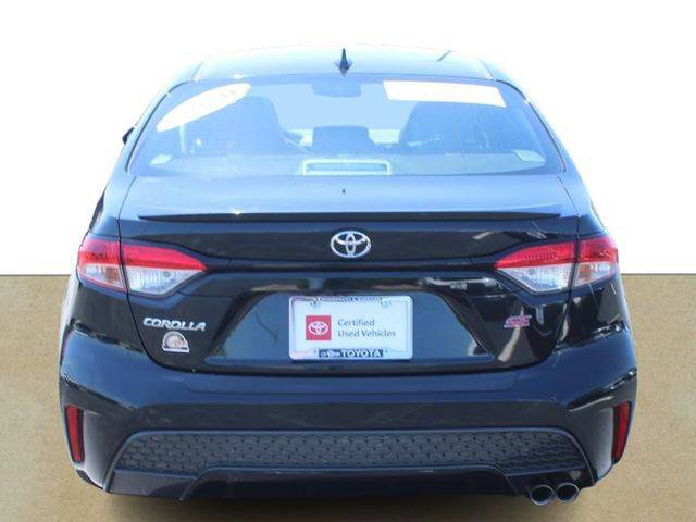 Certified 2020 Toyota Corolla SE w/ SE Premium Package FWD image 5