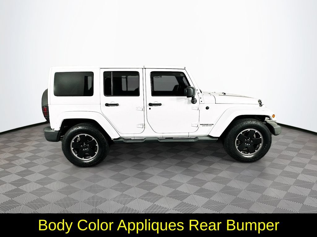 Used 2012 Jeep Wrangler Unlimited Sahara AWD/4WD image 11