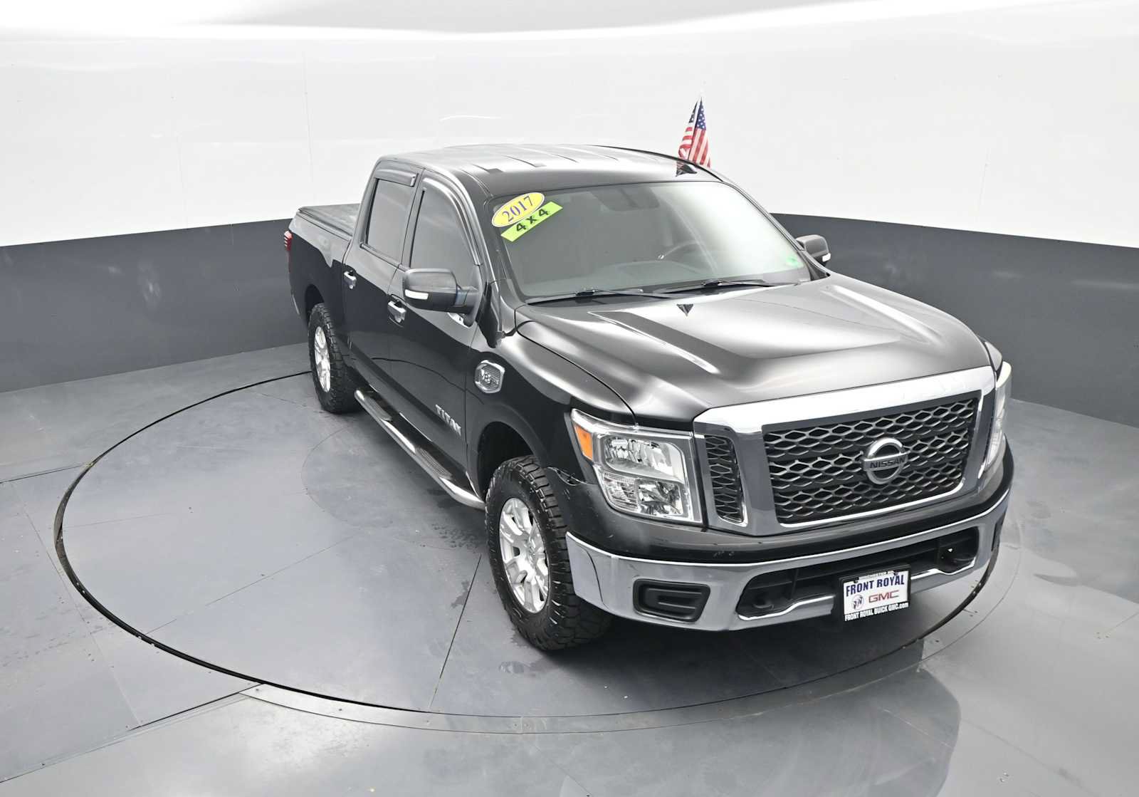 Used 2017 Nissan Titan SV AWD/4WD image 26