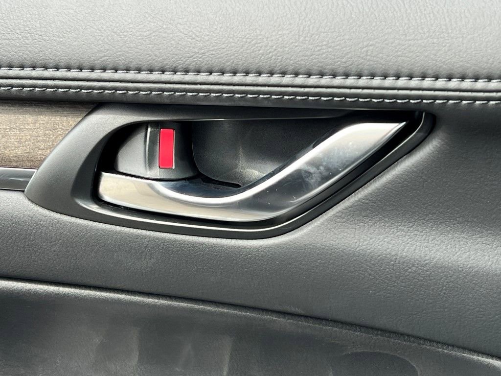 New 2025 MAZDA CX-5 Signature image 29