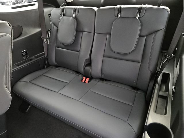 New 2026 Ford Explorer Active w/ Active Comfort Package image 27