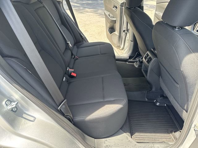Used 2024 Nissan Rogue S FWD image 11