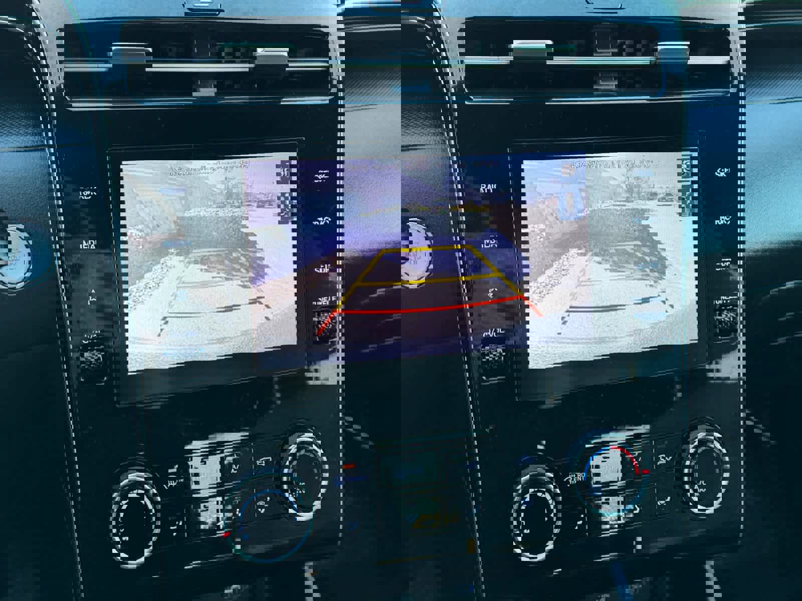 Used 2023 Hyundai Santa Cruz SEL image 20