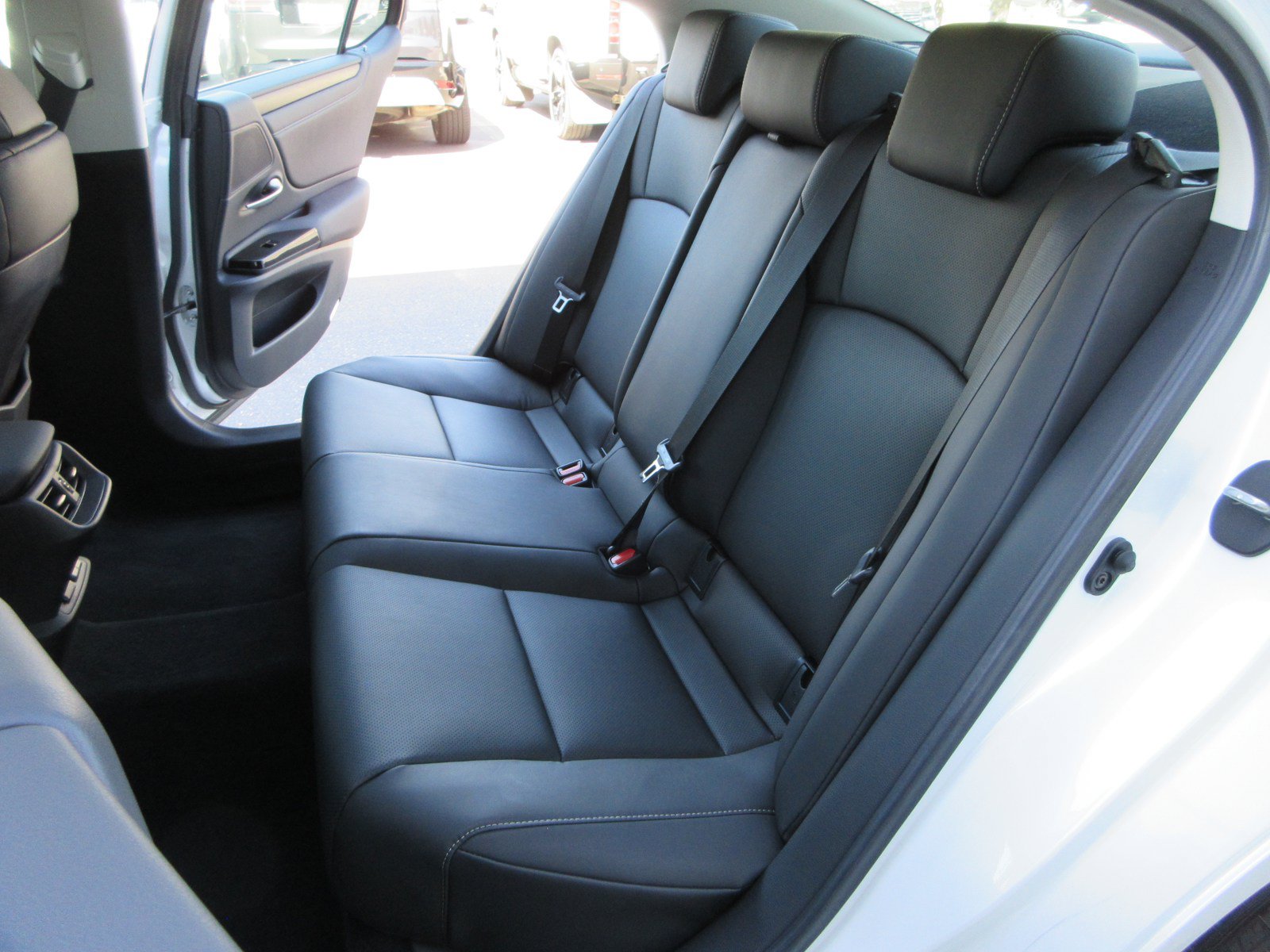 Used 2025 Lexus ES 350 w/ Premium Package FWD image 21