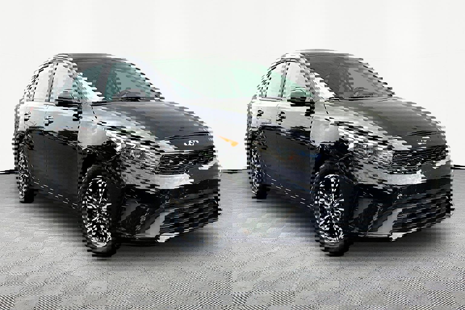 Certified 2023 Kia Forte LXS w/ LXS Technology Package image 3