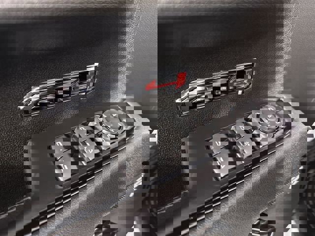 Used 2025 GMC Sierra 1500 AT4 w/ AT4 Premium Package image 24