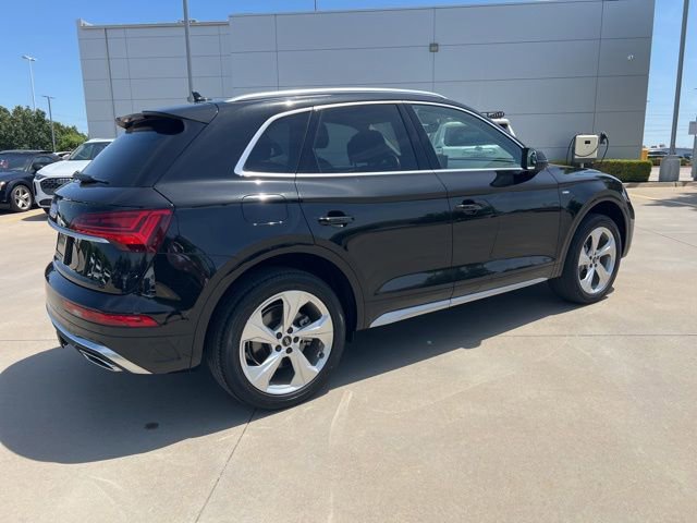 Used 2023 Audi Q5 2.0T Premium Plus w/ Premium Plus Package AWD/4WD image 7