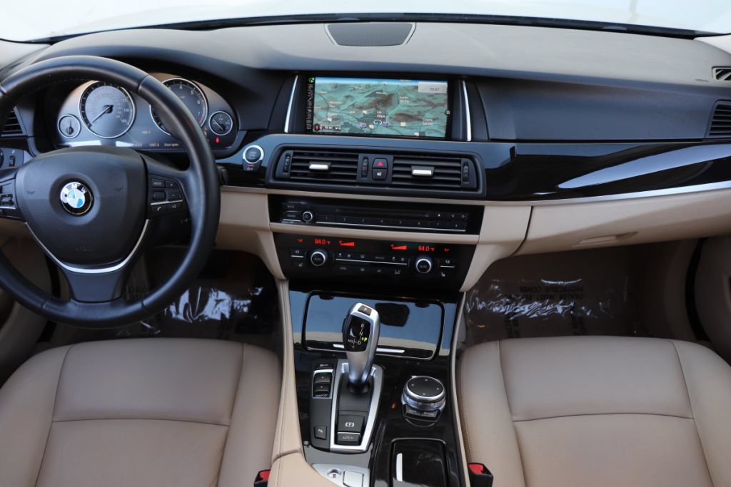 Used 2015 BMW 528i Sedan RWD image 45