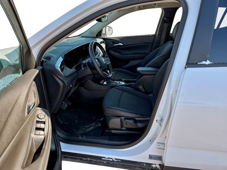 Used 2025 Buick Encore GX Preferred image 29