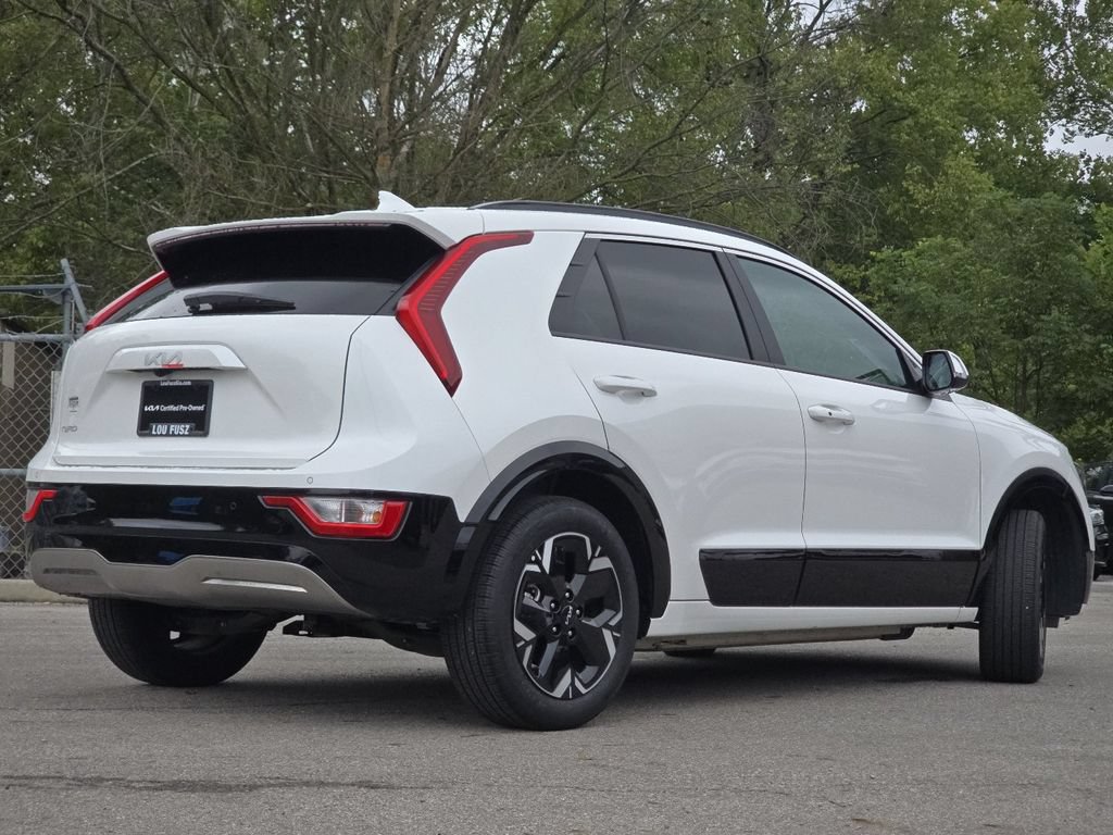 Used 2026 Kia Niro Wind w/ Wind Preserve Package FWD image 16