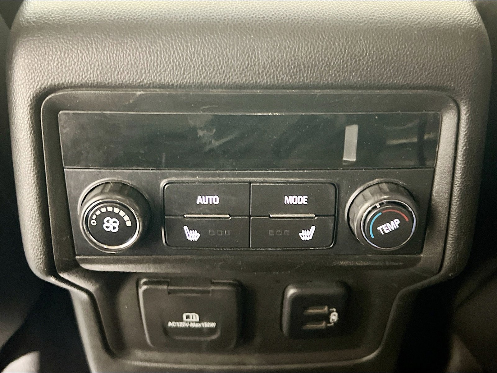 Used 2017 GMC Acadia Denali w/ Technology Package FWD image 18
