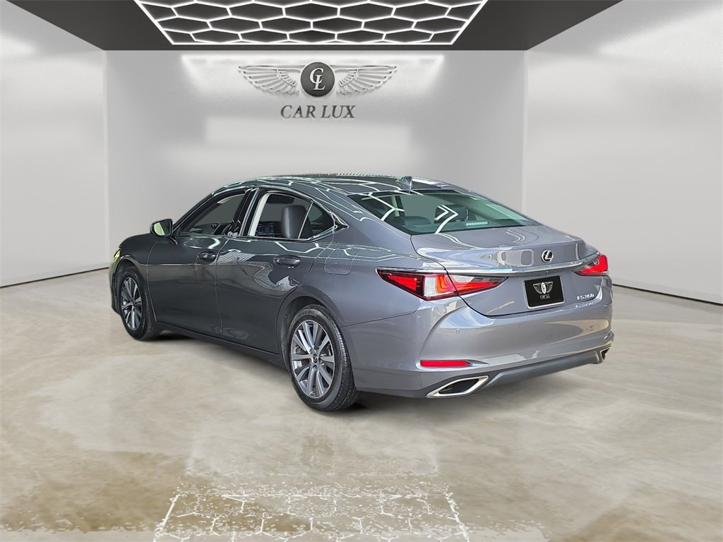 Used 2020 Lexus ES 350 w/ Premium Package image 3